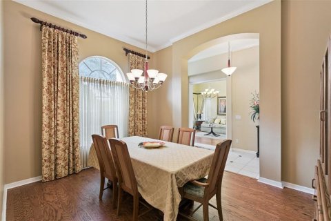 Casa en venta en Orlando, Florida, 4 dormitorios, 220.27 m2 № 2425275 - foto 7