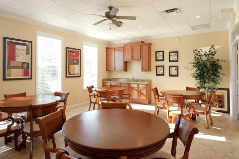 Villa ou maison à louer à Gainesville, Floride: 4 chambres, 214.23 m2 № 2123477 - photo 15