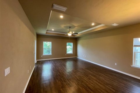 Villa ou maison à louer à Gainesville, Floride: 4 chambres, 214.23 m2 № 2123477 - photo 5