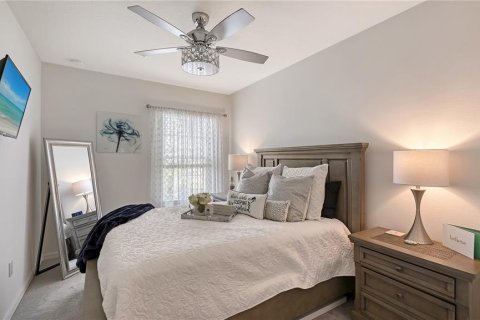 Townhouse in Parrish, Florida 3 bedrooms, 169.27 sq.m. № 1875774 - photo 23