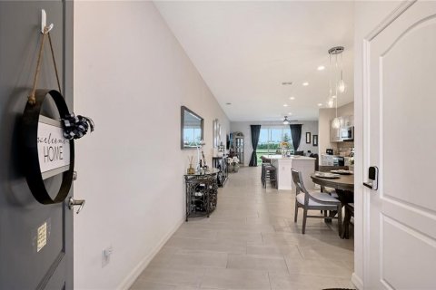 Townhouse in Parrish, Florida 3 bedrooms, 169.27 sq.m. № 1875774 - photo 3
