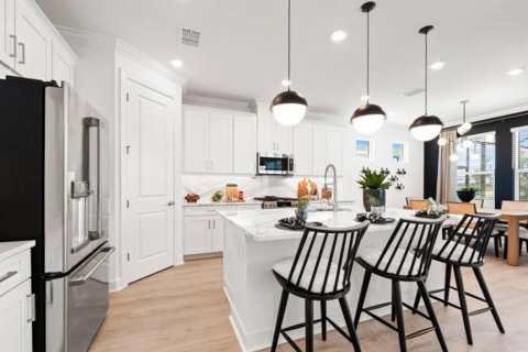 Villa ou maison à vendre à Sarasota, Floride: 2 chambres, 171.22 m2 № 2121421 - photo 2