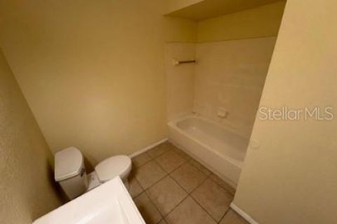 Copropriété à louer à Orlando, Floride: 3 chambres, 107.58 m2 № 2419020 - photo 7