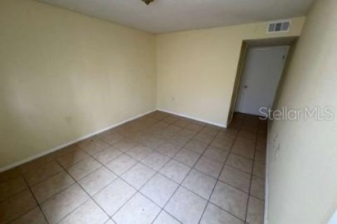Copropriété à louer à Orlando, Floride: 3 chambres, 107.58 m2 № 2419020 - photo 6