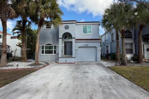 Villa ou maison à Coral Springs, Floride 3 chambres, 153.57 m2 № 1999339