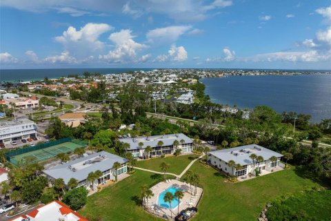 Купить кондоминиум в Холмс-Бич, Флорида 7 комнат, 148.18м2, № 1911514 - фото 29