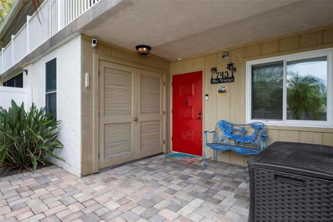 Купить кондоминиум в Холмс-Бич, Флорида 7 комнат, 148.18м2, № 1911514 - фото 26