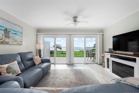 Купить кондоминиум в Холмс-Бич, Флорида 7 комнат, 148.18м2, № 1911514 - фото 8