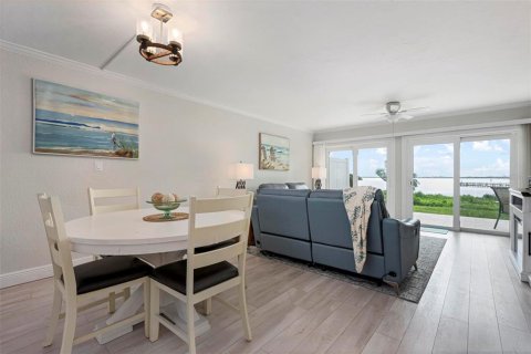 Купить кондоминиум в Холмс-Бич, Флорида 7 комнат, 148.18м2, № 1911514 - фото 4