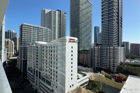 Copropriété à vendre à Miami, Floride: 1 chambre, 64.38 m2 № 2193734 - photo 3
