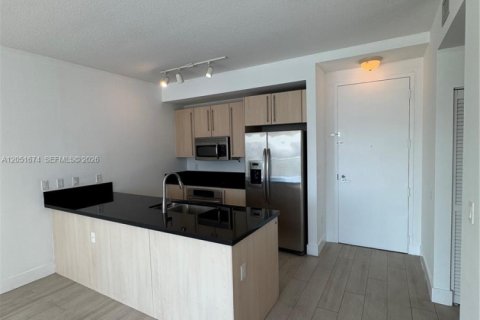 Copropriété à vendre à Miami, Floride: 1 chambre, 64.38 m2 № 2193734 - photo 14