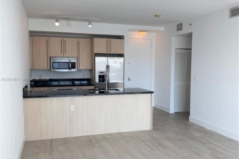 Copropriété à vendre à Miami, Floride: 1 chambre, 64.38 m2 № 2193734 - photo 20