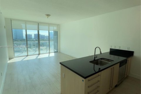 Copropriété à vendre à Miami, Floride: 1 chambre, 64.38 m2 № 2193734 - photo 15