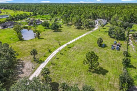 House in New Smyrna Beach, Florida 4 bedrooms, 325.62 sq.m. № 1846847 - photo 3