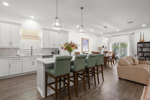 Villa ou maison à vendre à Clearwater, Floride: 3 chambres, 207.54 m2 № 2129296 - photo 5