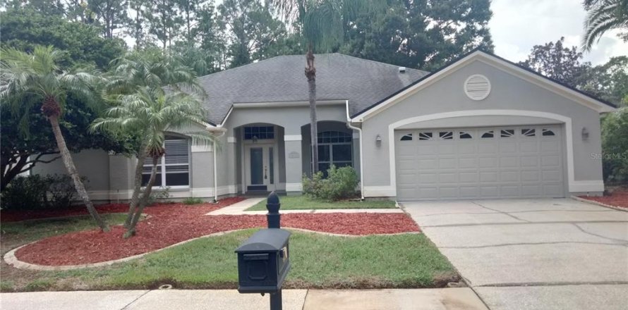 Villa ou maison à Palm Harbor, Floride 4 chambres, 236.81 m2 № 2337286