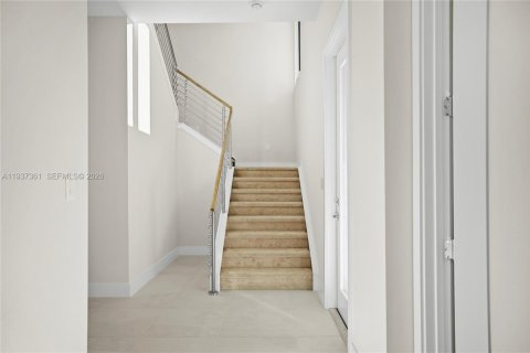 Купить виллу или дом в Аве Мария, Флорида 4 спальни, 370.22м2, № 1995370 - фото 21