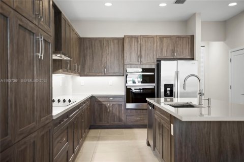 Купить виллу или дом в Аве Мария, Флорида 4 спальни, 370.22м2, № 1995370 - фото 9