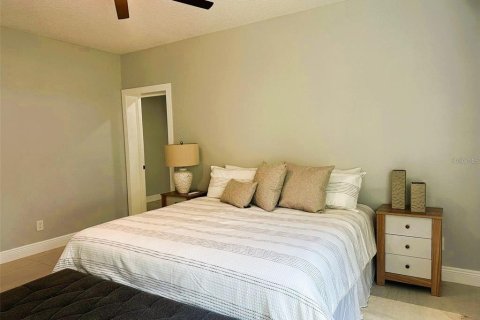 Villa ou maison à louer à Haines City, Floride: 4 chambres, 262.36 m2 № 2424374 - photo 22