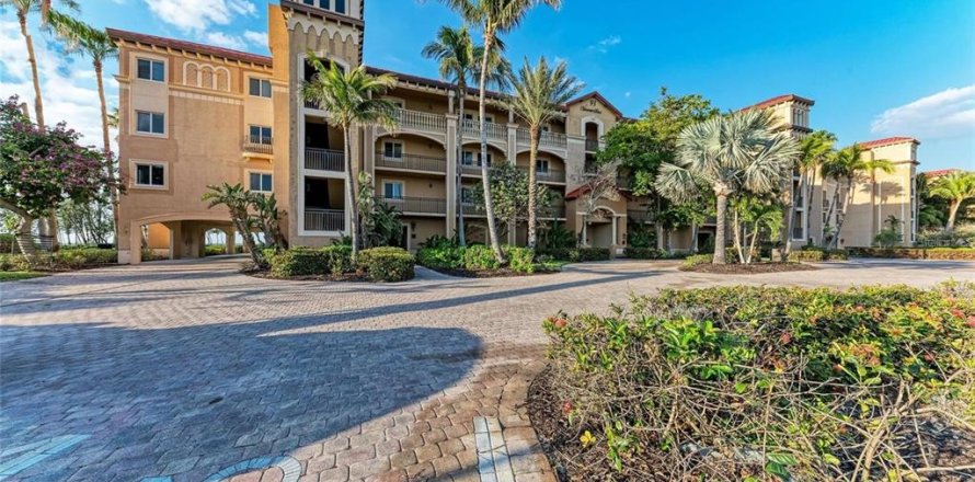 Condo à Punta Gorda, Floride, 3 chambres № 1561001