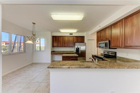 Copropriété à louer à Punta Gorda, Floride: 3 chambres, 217.21 m2 № 1561001 - photo 8