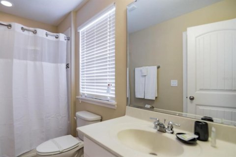 House in Davenport, Florida 5 bedrooms, 252.97 sq.m. № 2379436 - photo 15