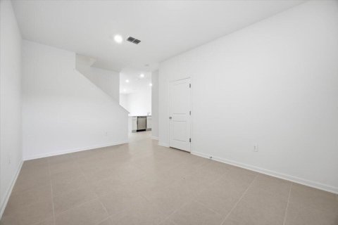 Townhouse in Kissimmee, Florida 3 bedrooms, 170.38 sq.m. № 2087161 - photo 6