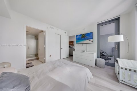 Купить кондоминиум в Майами, Флорида 1 спальня, 65.96м2, № 1986372 - фото 8