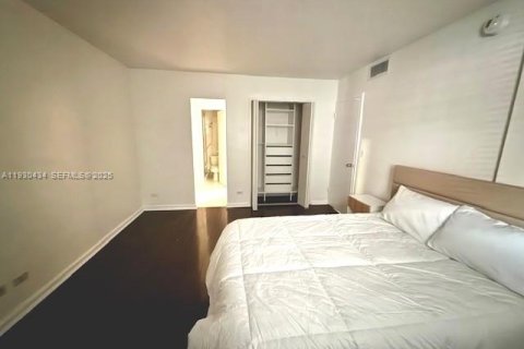 Купить кондоминиум в Норт-Майами-Бич, Флорида 1 спальня, 80.36м2, № 1991824 - фото 13