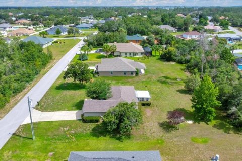 House in Ocala, Florida 3 bedrooms, 135.08 sq.m. № 1806829 - photo 8