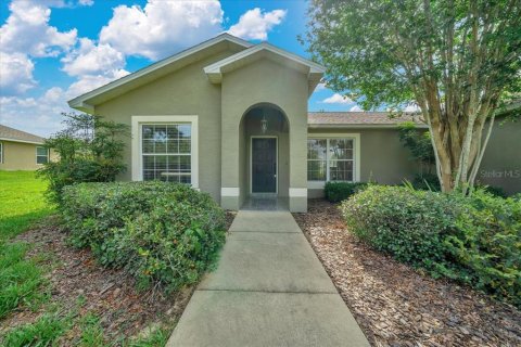 House in Ocala, Florida 3 bedrooms, 135.08 sq.m. № 1806829 - photo 10