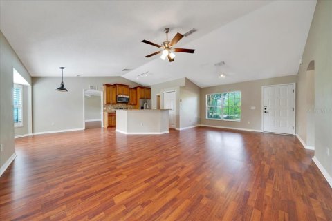 House in Ocala, Florida 3 bedrooms, 135.08 sq.m. № 1806829 - photo 12