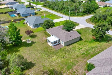 House in Ocala, Florida 3 bedrooms, 135.08 sq.m. № 1806829 - photo 6