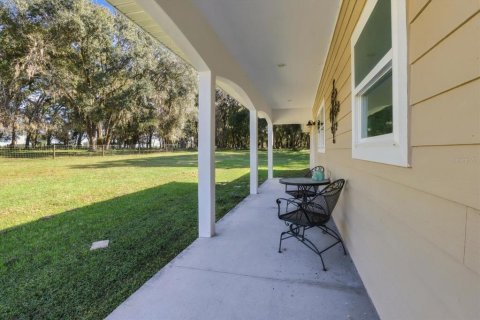 Villa ou maison à vendre à Center Hill, Floride: 3 chambres, 184.32 m2 № 2431253 - photo 5