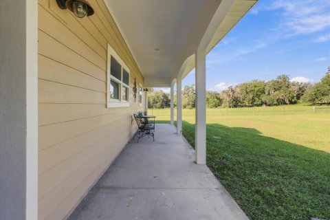 Villa ou maison à vendre à Center Hill, Floride: 3 chambres, 184.32 m2 № 2431253 - photo 4