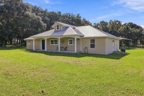 Villa ou maison à vendre à Center Hill, Floride: 3 chambres, 184.32 m2 № 2431253 - photo 2
