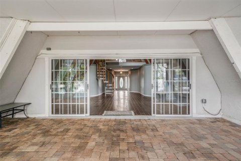 Casa en venta en Crystal River, Florida, 4 dormitorios, 306.86 m2 № 1608103 - foto 28