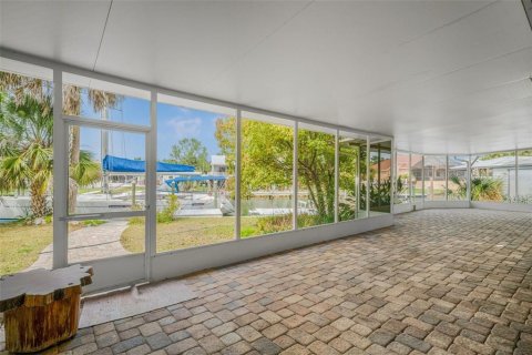 Casa en venta en Crystal River, Florida, 4 dormitorios, 306.86 m2 № 1608103 - foto 26