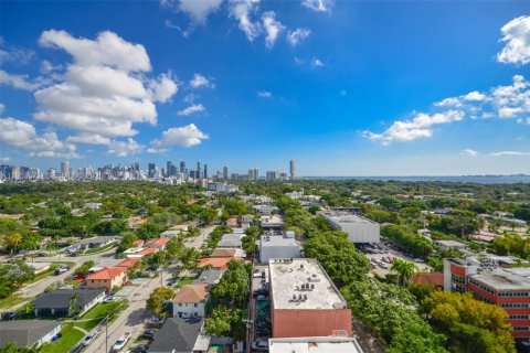 Condominio en alquiler en Miami, Florida, 2 dormitorios, 97.18 m2 № 2008313 - foto 5