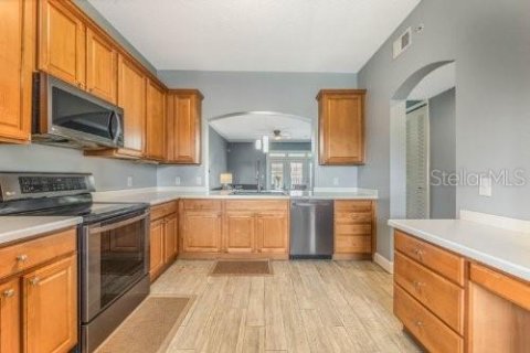 Condo in Celebration, Florida, 2 bedrooms  № 1911157 - photo 30