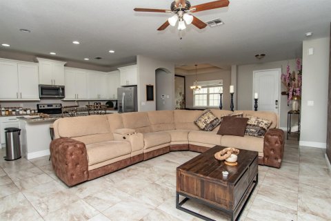 Villa ou maison à vendre à Port St. Lucie, Floride: 3 chambres, 195.65 m2 № 2245235 - photo 7