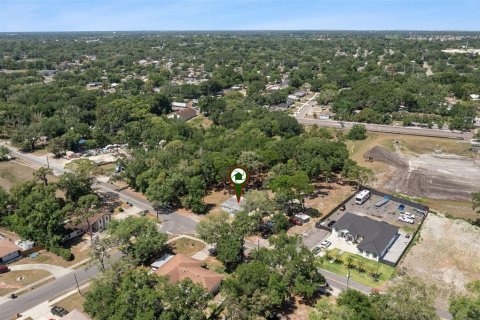 House in Orlando, Florida 2 bedrooms, 91.6 sq.m. № 2198420 - photo 29
