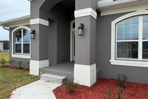 House in Rotonda, Florida 4 bedrooms, 216.46 sq.m. № 1521973 - photo 2