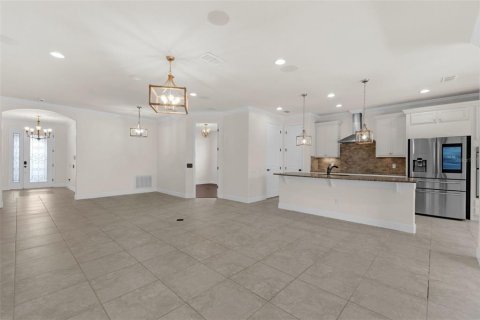 House in Orlando, Florida 3 bedrooms, 215.16 sq.m. № 1873612 - photo 8
