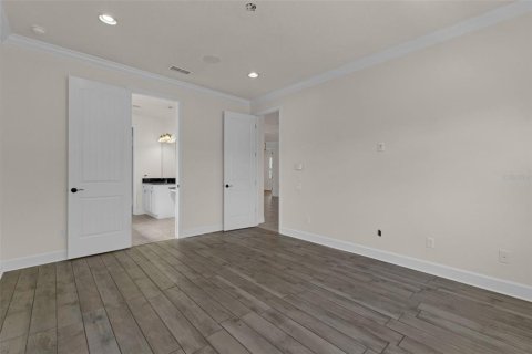 House in Orlando, Florida 3 bedrooms, 215.16 sq.m. № 1873612 - photo 19