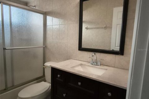 House in Orlando, Florida 4 bedrooms, 202.81 sq.m. № 1882781 - photo 6