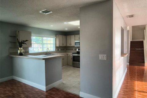 House in Orlando, Florida 4 bedrooms, 202.81 sq.m. № 1882781 - photo 25