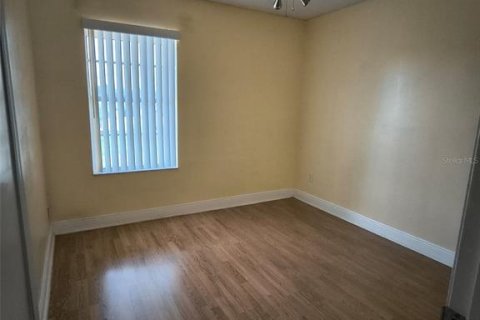 House in Orlando, Florida 4 bedrooms, 202.81 sq.m. № 1882781 - photo 4