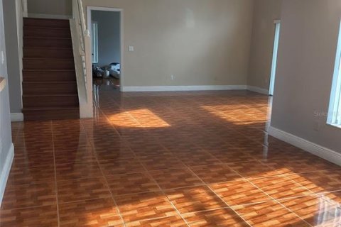 House in Orlando, Florida 4 bedrooms, 202.81 sq.m. № 1882781 - photo 14