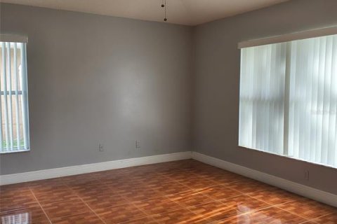 House in Orlando, Florida 4 bedrooms, 202.81 sq.m. № 1882781 - photo 16
